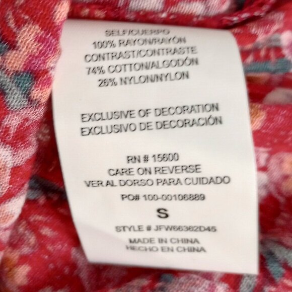 Mason & Belle Red Floral Lacey Boho Peasant Top - Picture 9 of 10